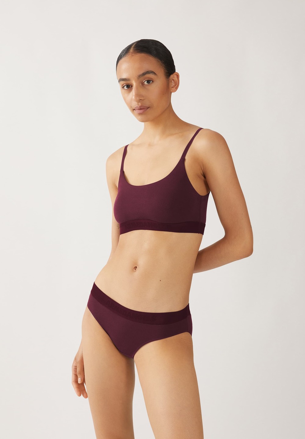 ARMEDANGELS TOVAA Bralette made of TENCEL™ Modal Mix Cranberry Juice | BMDPC4579