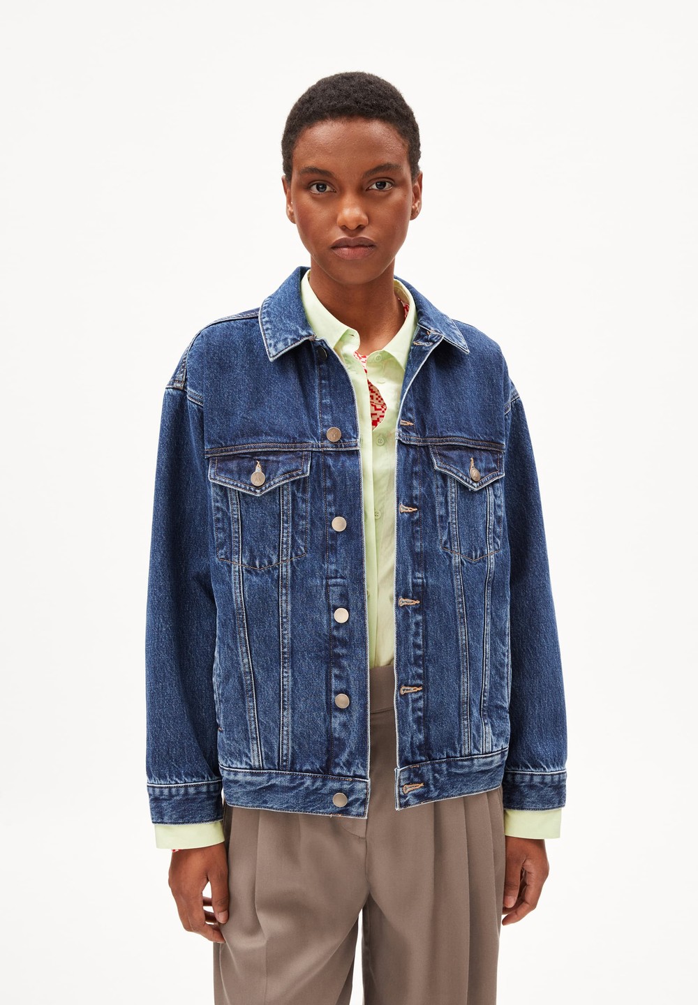 ARMEDANGELS VELITAA OVERSIZED Denim Jacket Oversized Fit made of Organic Cotton Mix Tmavě Blankyt | PFWLN4610